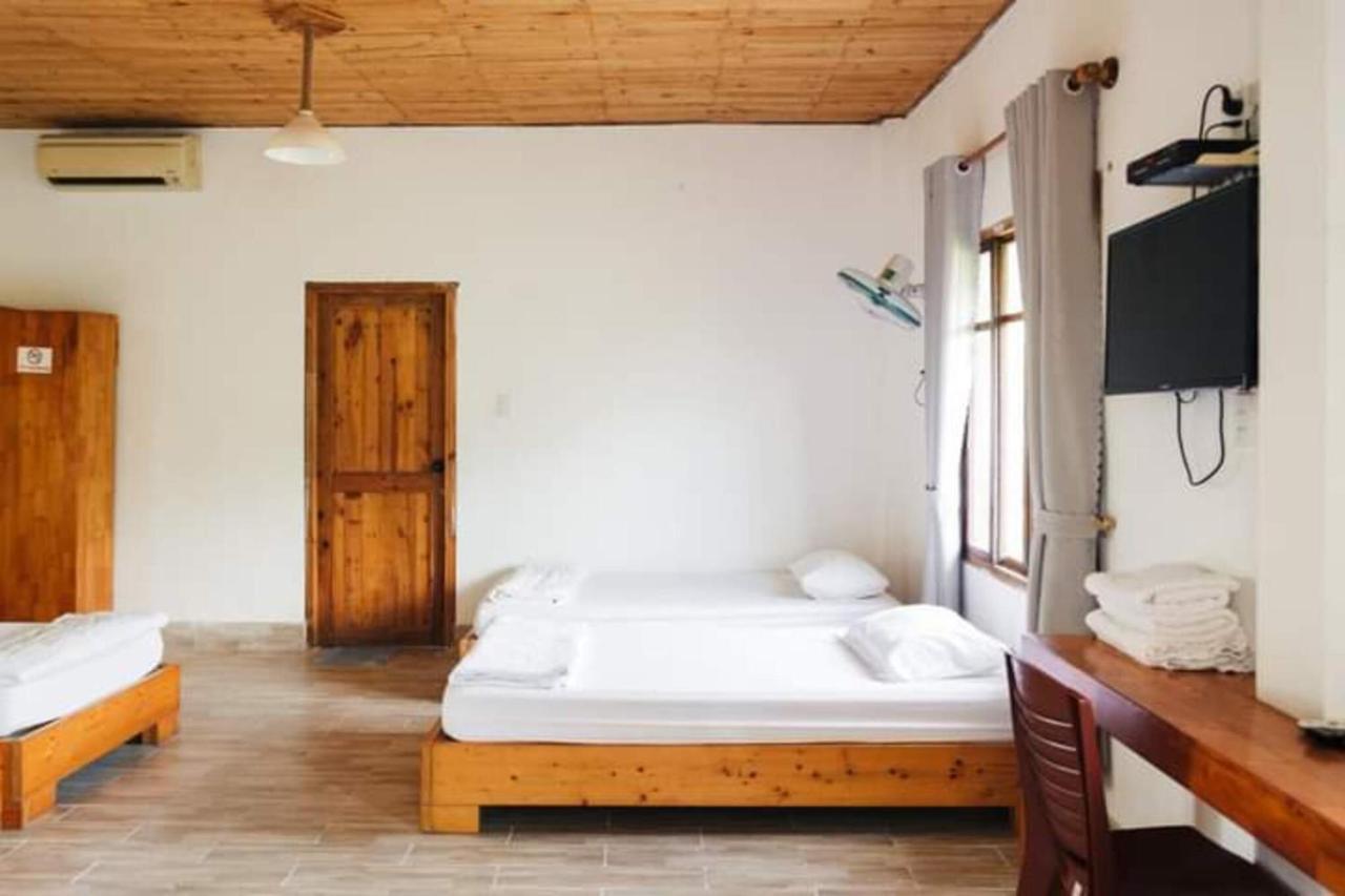 Villa Dao Hoa Vang Cam Ranh - Venuestay Eksteriør billede