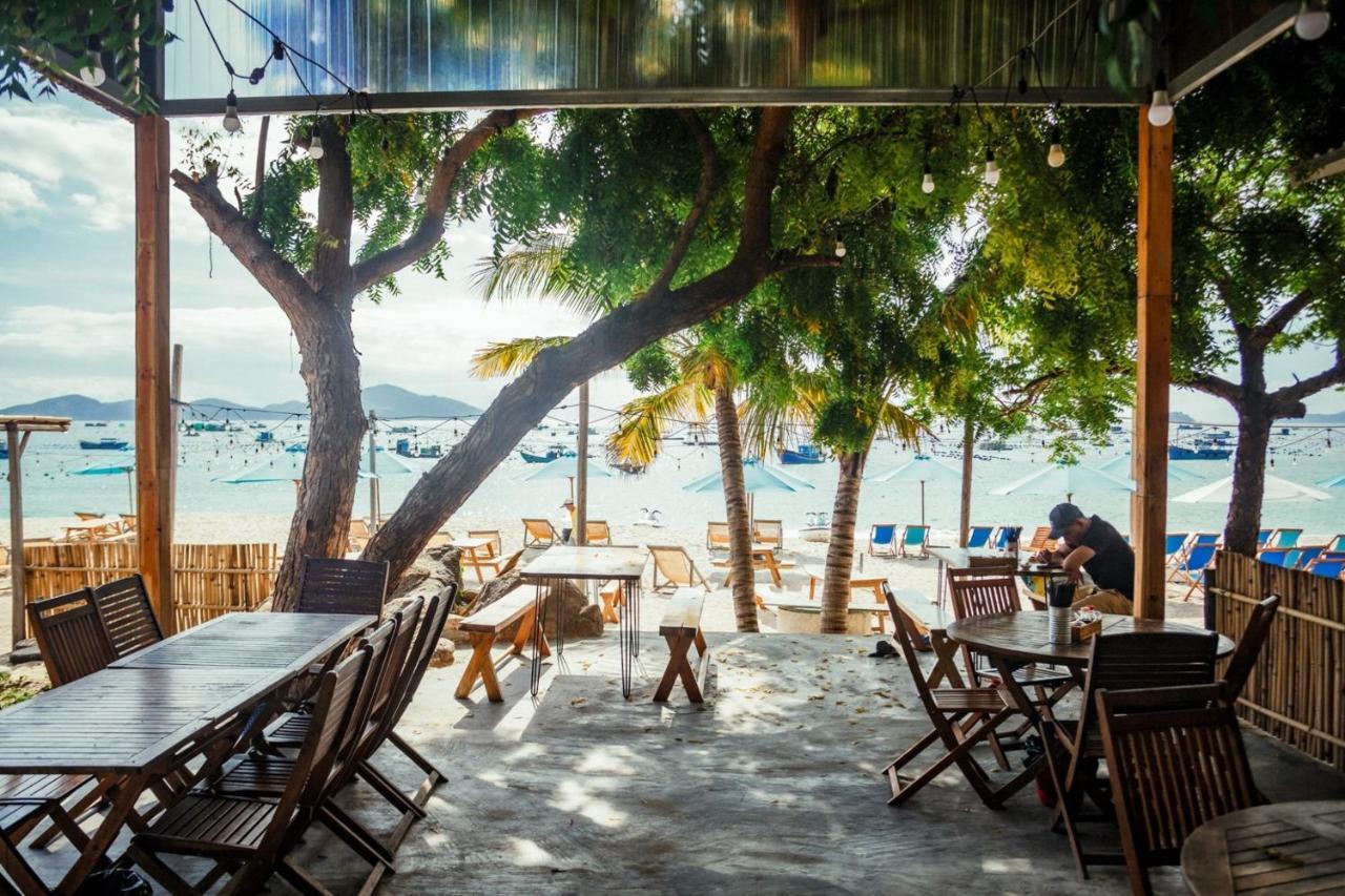 Villa Dao Hoa Vang Cam Ranh - Venuestay Eksteriør billede